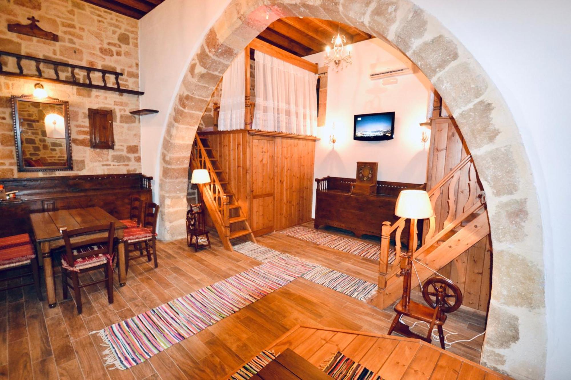 Villa Patitiri Traditional House With Hot Tub Αρχάγγελος Εξωτερικό φωτογραφία