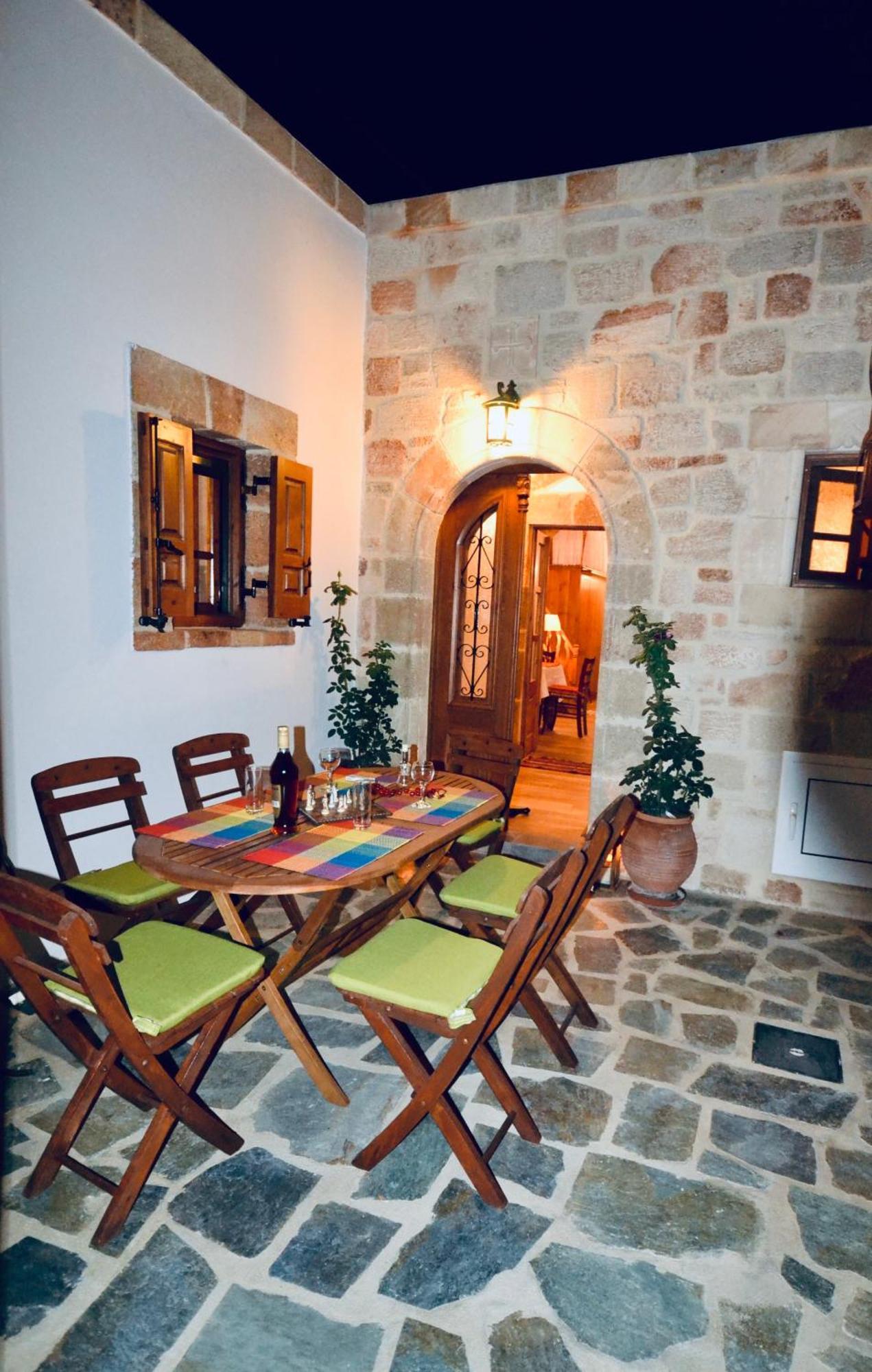 Villa Patitiri Traditional House With Hot Tub Αρχάγγελος Εξωτερικό φωτογραφία