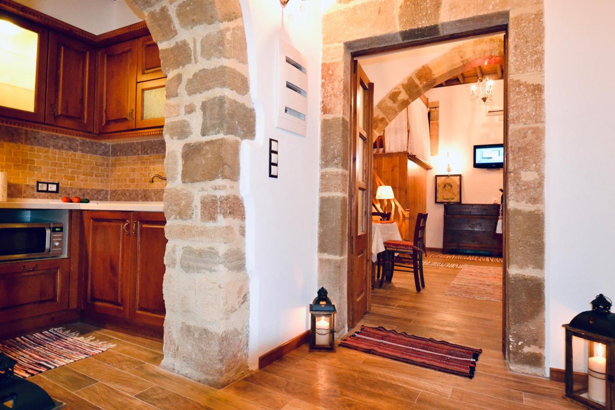 Villa Patitiri Traditional House With Hot Tub Αρχάγγελος Εξωτερικό φωτογραφία