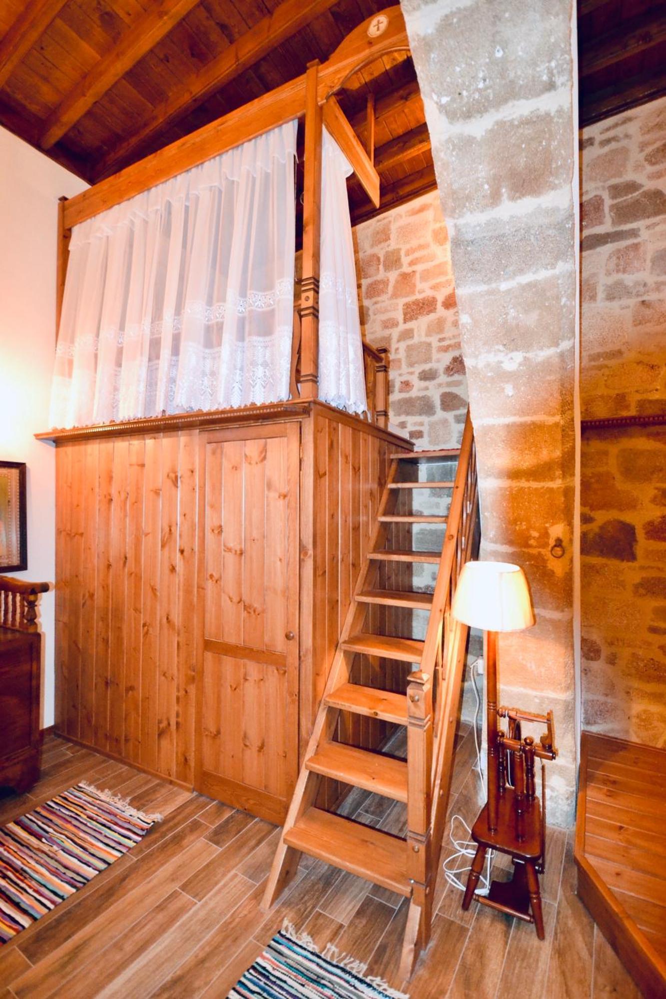Villa Patitiri Traditional House With Hot Tub Αρχάγγελος Εξωτερικό φωτογραφία
