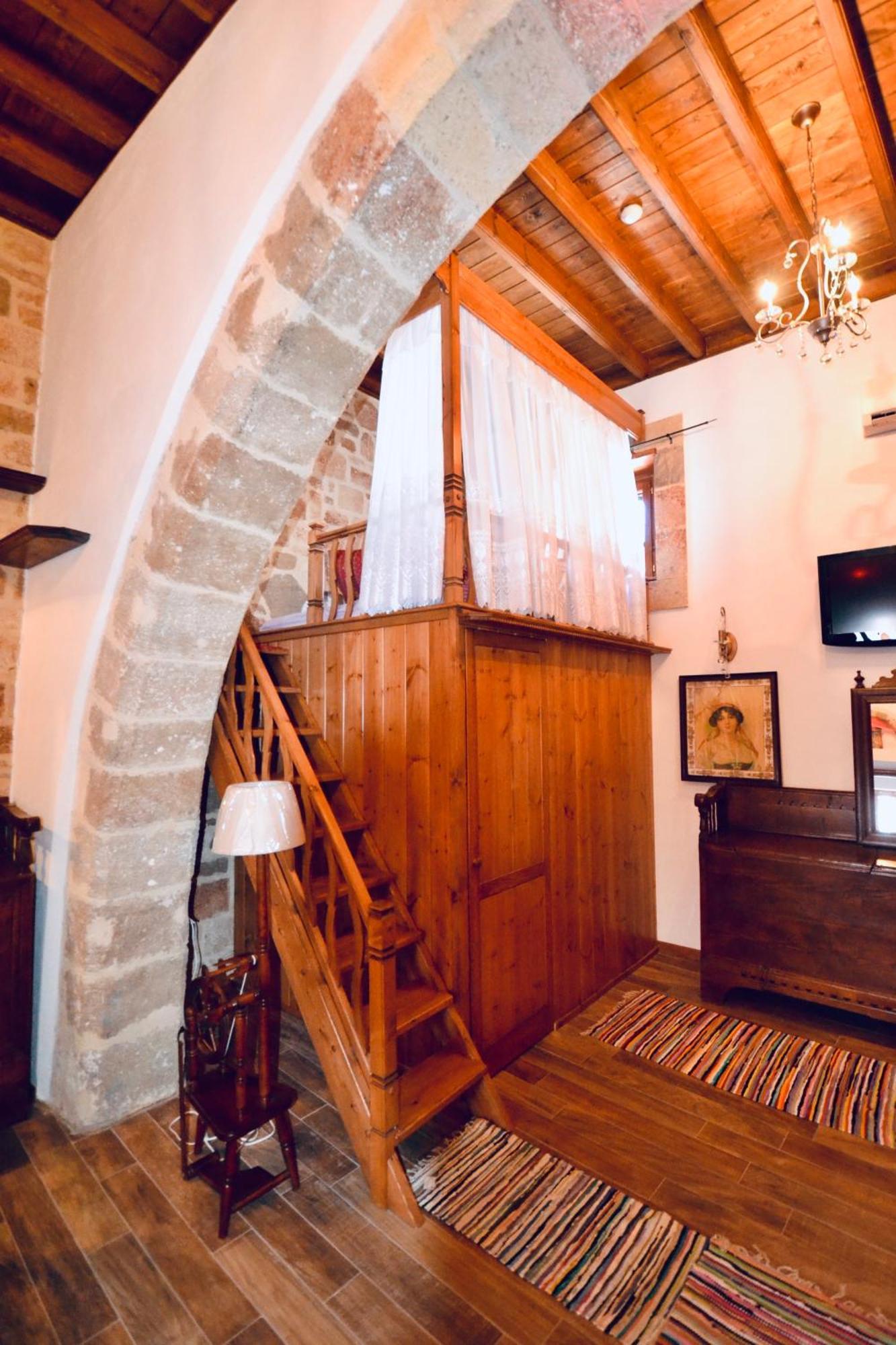 Villa Patitiri Traditional House With Hot Tub Αρχάγγελος Εξωτερικό φωτογραφία