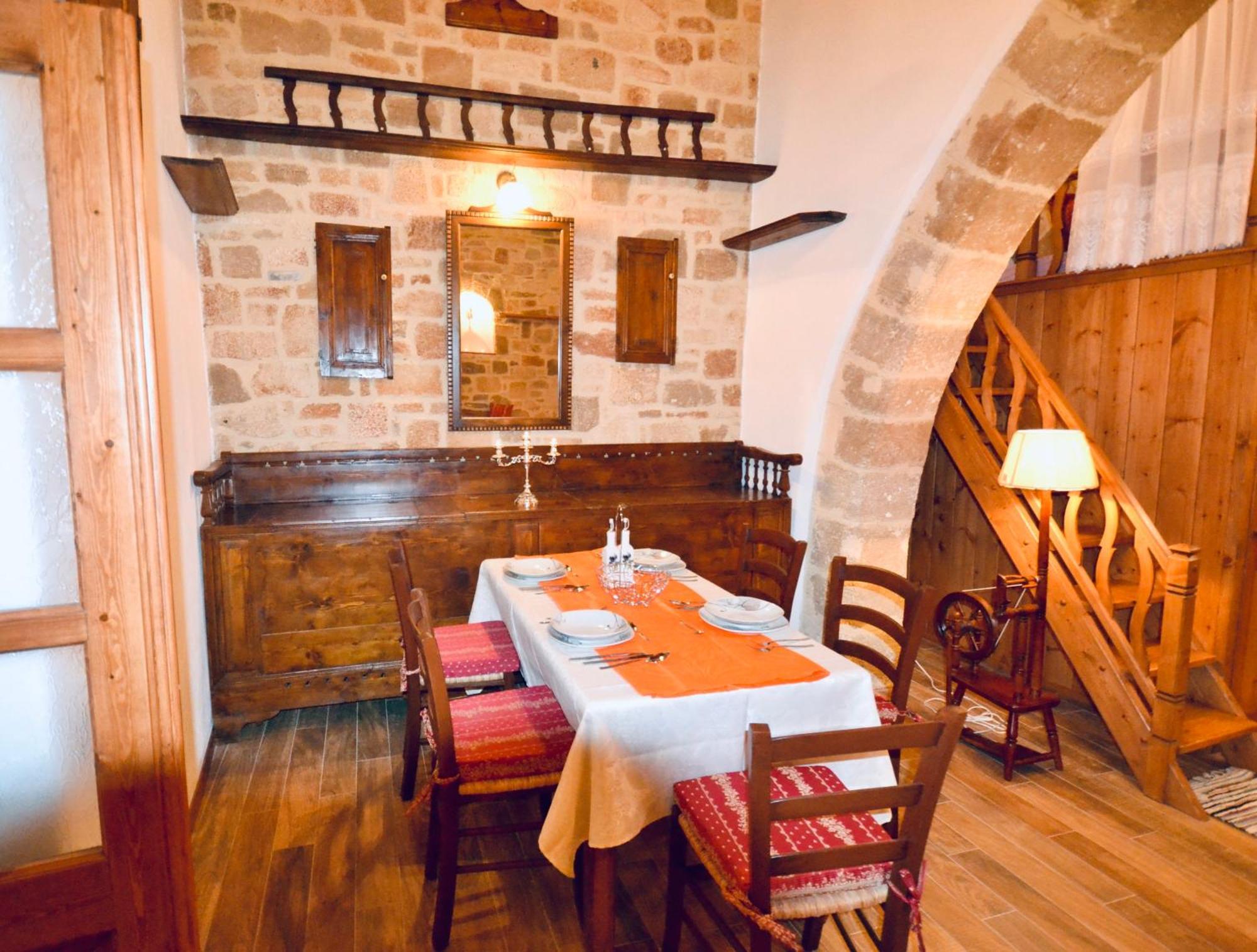 Villa Patitiri Traditional House With Hot Tub Αρχάγγελος Εξωτερικό φωτογραφία